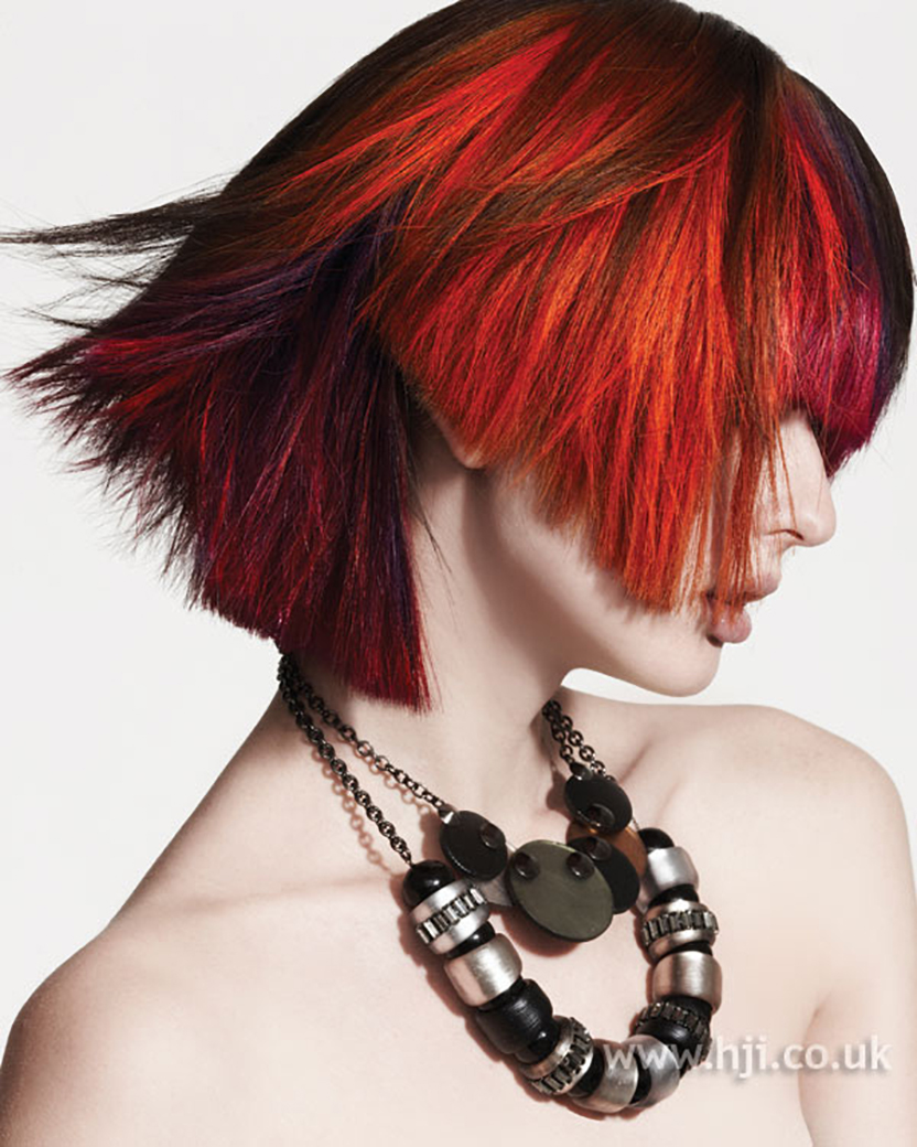 2009-red-angular