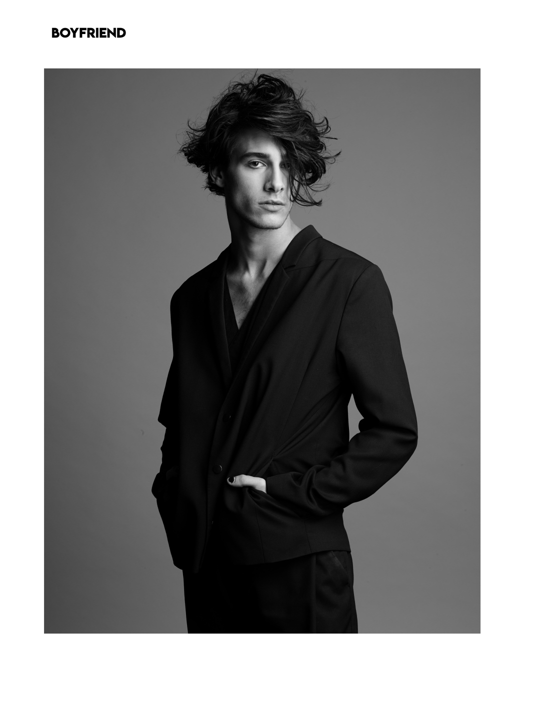 boyfriend-mag-january-2019-fade-to-grey6